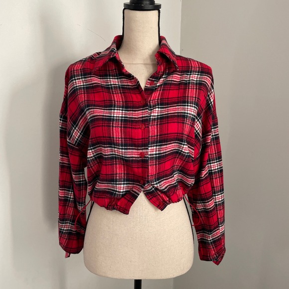 Fashion Nova Cropped Plaid Flannel Shirt XS Red Queen Button Up Y2K Streetwear - Picture 2 of 9